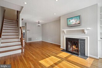 507 Colecroft Ct in Alexandria, VA - Building Photo - Building Photo