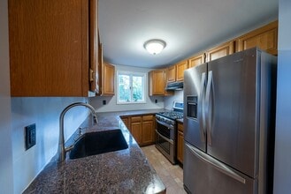 47 Marblehead St in North Andover, MA - Building Photo - Building Photo