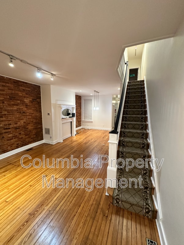 1427 Monroe St NW in Washington, DC - Building Photo - Building Photo