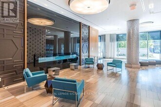 36 Park Lawn Rd in Toronto, ON - Building Photo - Building Photo