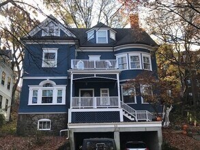 53 University Rd, Unit 1 in Brookline, MA - Building Photo - Building Photo