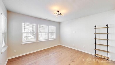 509 Myrick Aly in Charlotte, NC - Building Photo - Building Photo