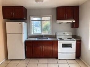 12450 San Pablo Ave in Richmond, CA - Building Photo - Building Photo