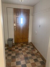 903 Main St in Adel, IA - Building Photo - Building Photo