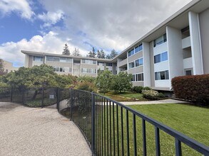 200 Elm St in San Mateo, CA - Building Photo - Building Photo