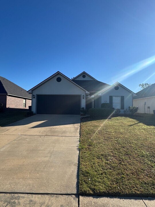 317 Gaston Ln in Bossier City, LA - Building Photo