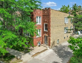 1103 Simpson St in Evanston, IL - Building Photo - Building Photo