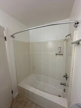 5533 Madison Ave, Unit #3 in Richmond, CA - Building Photo - Building Photo