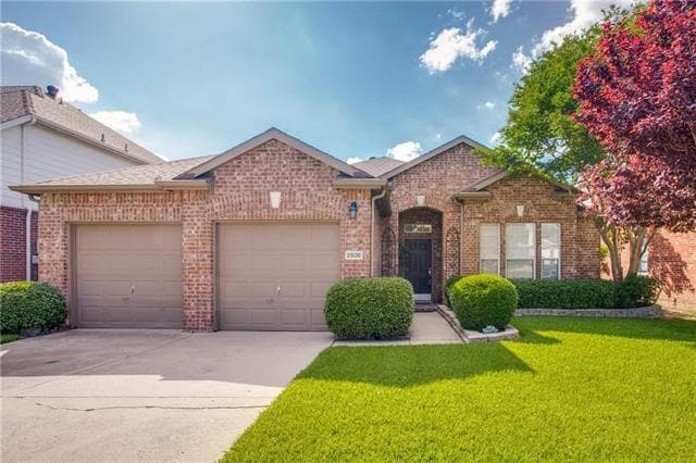 property at 2808 Cypress Point Dr