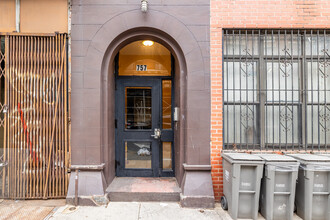 757 DeKalb Ave in Brooklyn, NY - Building Photo - Building Photo