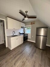 35 Cove Ave in Norwalk, CT - Building Photo - Building Photo