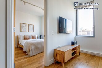 550 W 54th St, Unit SI FL27-ID1102 in New York, NY - Building Photo - Building Photo