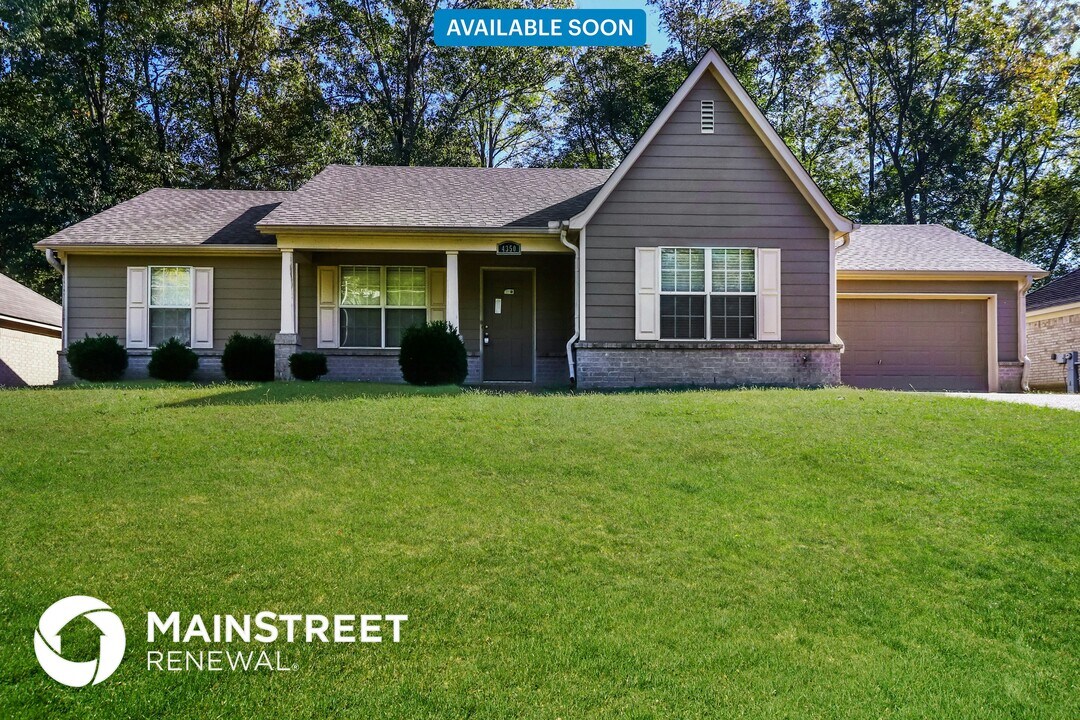 4350 Cedar Hills Rd in Memphis, TN - Building Photo