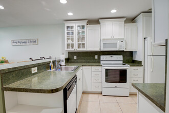 4801 Esedra Ct in Greenacres, FL - Building Photo - Building Photo