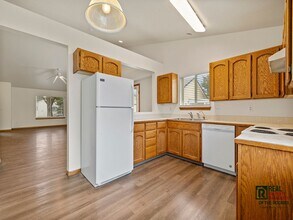 4-Bed, 3-Bath Home - Maintenance-Free Living with Style! in Loveland, CO - Building Photo - Building Photo