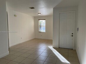 11413 SW 137th Passage in Miami, FL - Building Photo - Building Photo