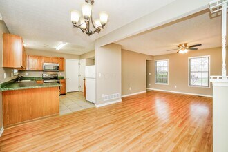 1104 Mullens Ct in Columbus, OH - Building Photo - Building Photo