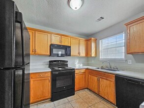 3335 Waggoner Ln in Rex, GA - Building Photo - Building Photo