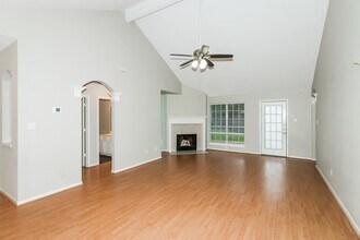607 Loggers Chase Ct in Spring, TX - Building Photo - Building Photo