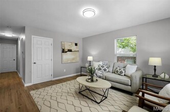 905 Cornell Ave in Webster Groves, MO - Building Photo - Building Photo