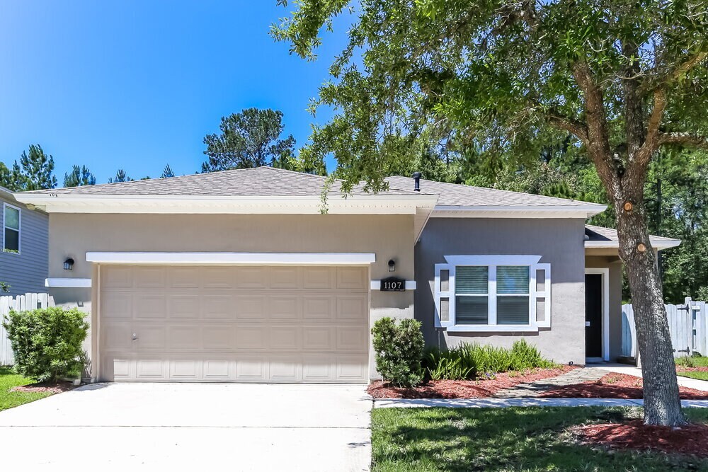 1107 Morning Light Rd in Jacksonville, FL - Building Photo