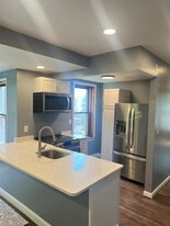 809 N Harrison St, Unit A in Wilmington, DE - Building Photo