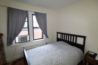 2003 Commonwealth Avenue, Unit 20 in Boston, MA - Foto de edificio - Building Photo