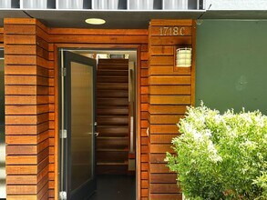 1718 California Ave SW in Seattle, WA - Building Photo - Building Photo