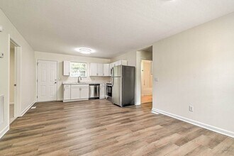 117 Maverick Rd in Jonesborough, TN - Building Photo - Building Photo