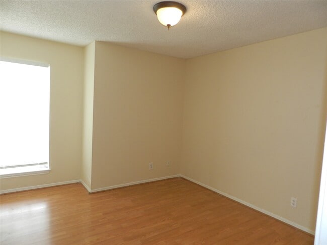 14309 Misty Meadow Ln