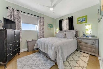 116 S Grandview Ave in Daytona Beach, FL - Building Photo - Building Photo