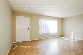 5414 W Wilshire Dr, Unit 121 in Phoenix, AZ - Building Photo - Building Photo