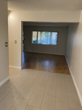 12041 Bailey St, Unit Apartment #4 in Garden Grove, CA - Building Photo - Building Photo