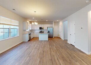 36 Kelsey Ln in Bluffton, SC - Building Photo - Building Photo