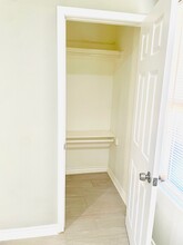 773 N H St in San Bernardino, CA - Foto de edificio - Building Photo