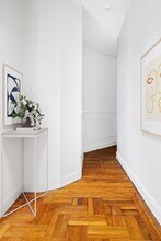 177 Thompson St in New York, NY - Building Photo - Building Photo