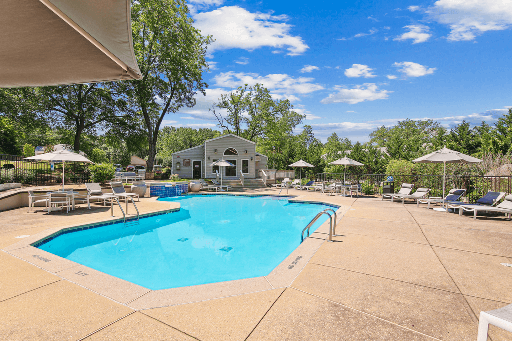 Towne Creek Apartment Homes in Gainesville, GA - Foto de edificio
