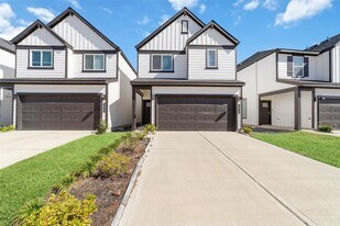 12315 Churchill downs Dr in Houston, TX - Building Photo