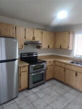 937 SE 23rd Pl in Cape Coral, FL - Building Photo - Building Photo
