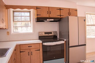 5 Assumption St in New Haven, CT - Building Photo - Building Photo