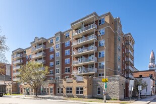 312 Cumberland St in Ottawa, ON - Building Photo