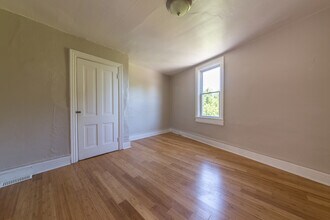 1929 Arlington Ave in Pittsburgh, PA - Building Photo - Building Photo