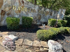 321 Hanover Arms Ct in Winston-Salem, NC - Building Photo