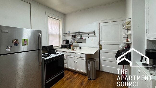 property at 2021 N Humboldt Blvd