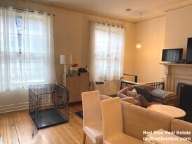 507 Beacon St, Unit 1R in Boston, MA - Building Photo