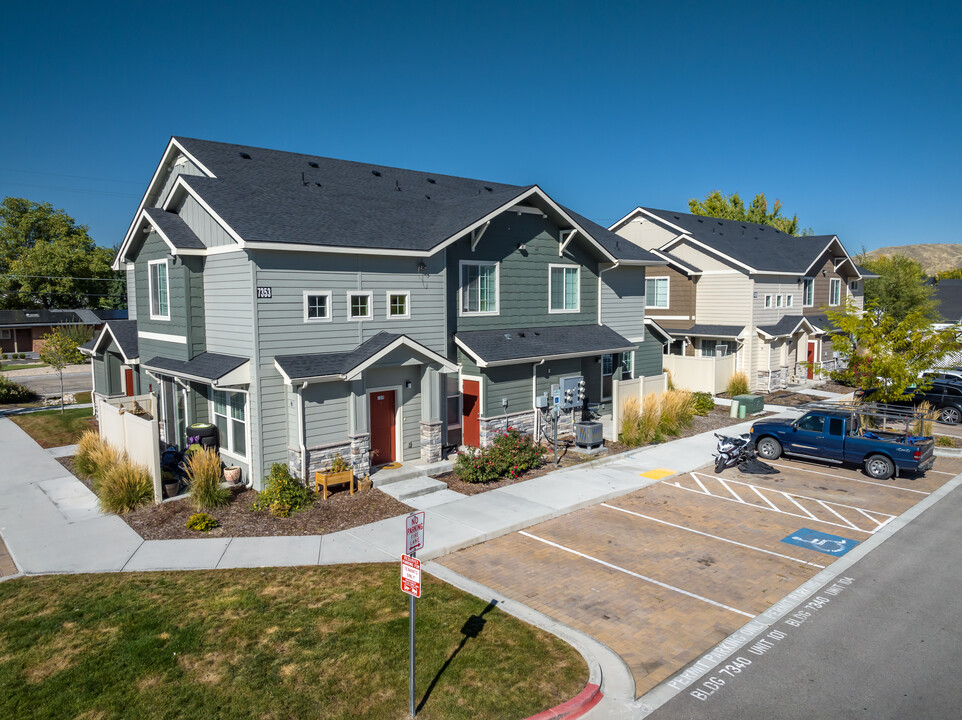 Summerwinds Townhomes in Boise, ID - Building Photo