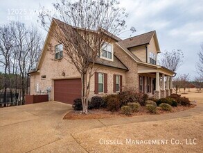 12025 Water Ridge Dr in Oxford, MS - Building Photo - Building Photo