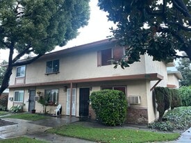 8784 Valley View St in Buena Park, CA - Building Photo