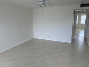 2035 Exeter in Boca Raton, FL - Building Photo - Building Photo
