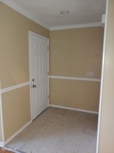 9813 Caspi Gardens Dr in Santee, CA - Foto de edificio - Building Photo